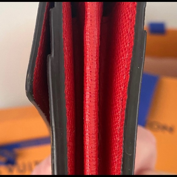 Authentic Louis Vuitton Sarah Wallet - Picture 6 of 11